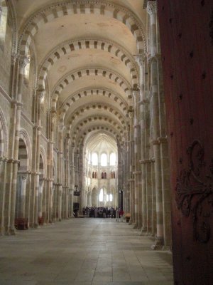 Vezelay nave